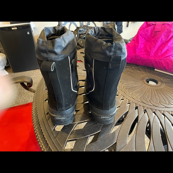 Baffin Winter Boots size 2 - Picture 4 of 4